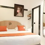 Hotel A L'hôtel Des Roys Versailles