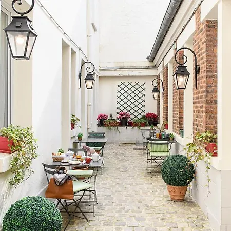 A L'hotel Des Roys Hotel Versailles