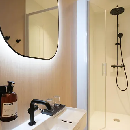 A L'hotel Des Roys Hotell Versailles