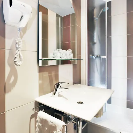 A L'hotel Des Roys Ξενοδοχείο Βερσαλλίες