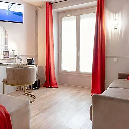 A L'hotel Des Roys Βερσαλλίες