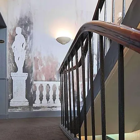 A L'hotel Des Roys Ξενοδοχείο