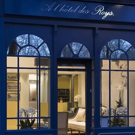 A L'hôtel Des Roys Hotel 3*