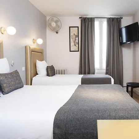 Hotel A L'hôtel Des Roys 3*