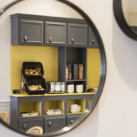 Hotell A L'hotel Des Roys Versailles