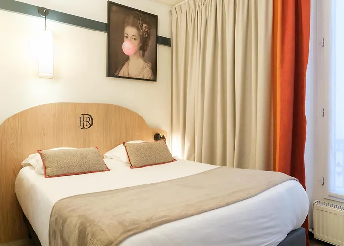 A L'hotel Des Roys 3*