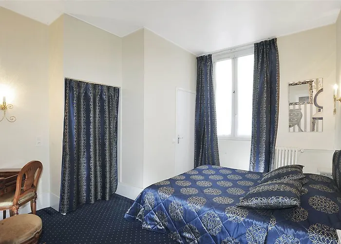 Отель A L'hotel Des Roys Версаль