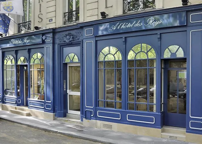 A L'hotel Des Roys Отель